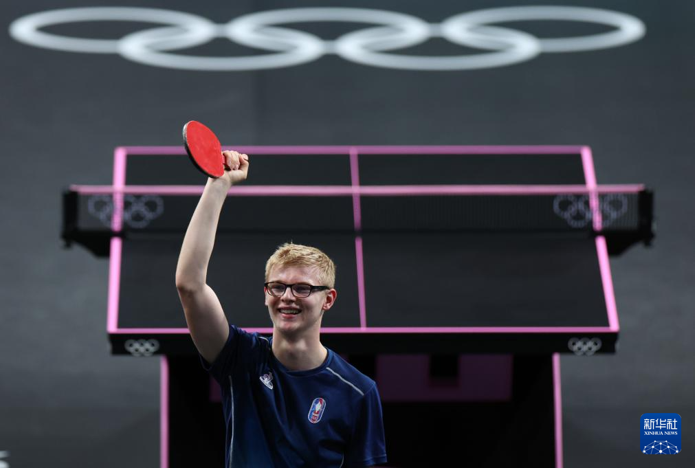 的超级巨星 的超级巨星