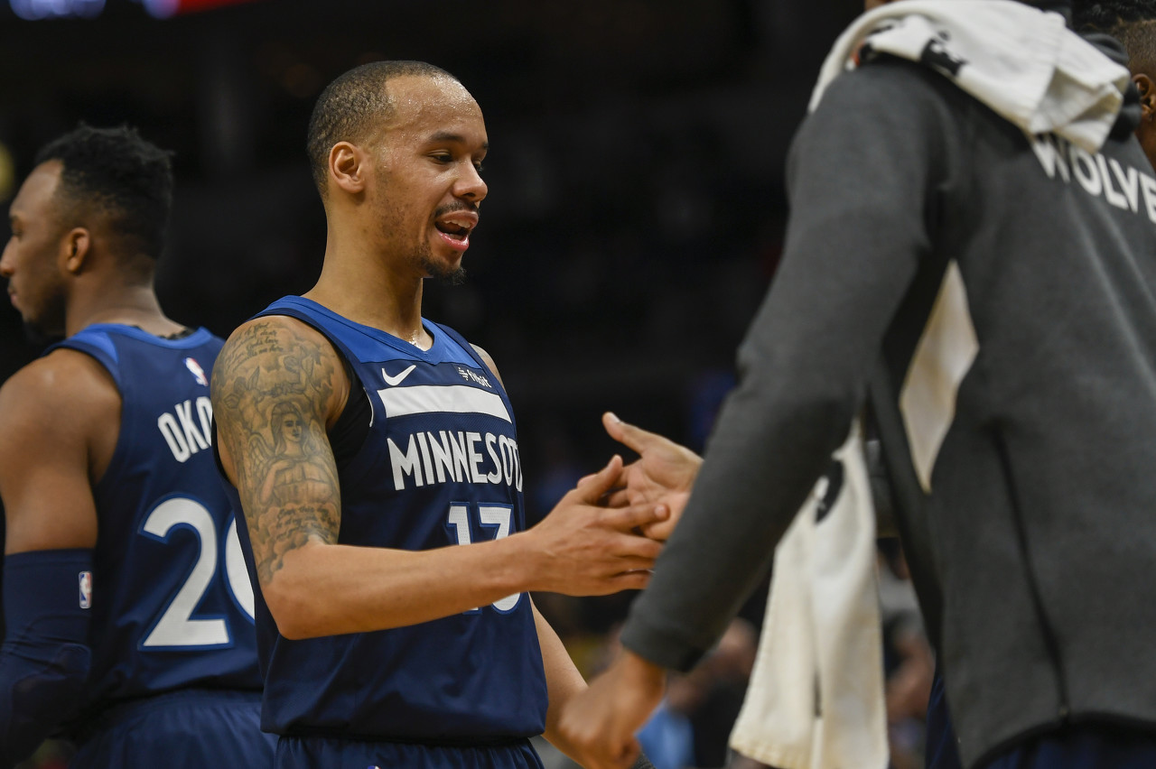 后各自有一 后各自有一